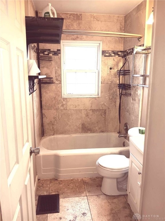 2025 Malcom Dr, Dayton, OH 45420 - full bath with toilet, tub / shower combination, and vanity