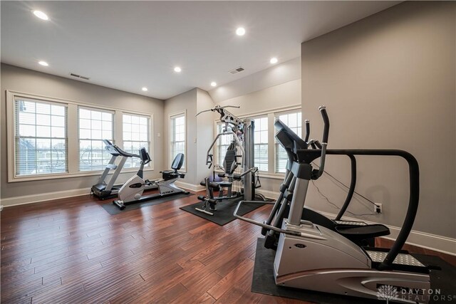 1198 Normandy Rue, Springboro, OH 45458 - workout room with baseboards, visible vents, and recessed lighting
