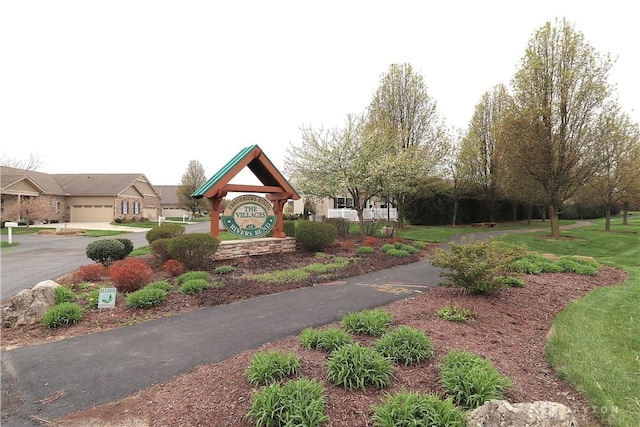 view of surrounding community