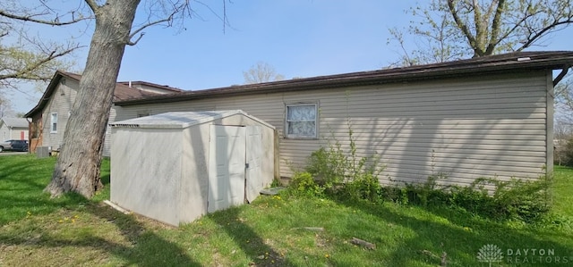 305 S Ada Doty St, Gratis, OH 45330 - view of shed