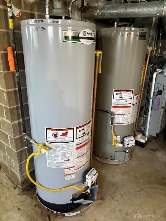 349 Orchard Dr, Oakwood, OH 45419 - utilities featuring water heater