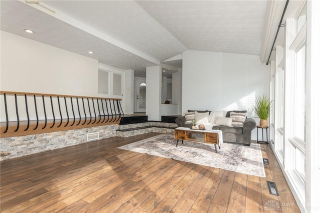 330 Rumson St, Englewood, OH 45322 - interior space with vaulted ceiling, hardwood / wood-style floors, and visible vents