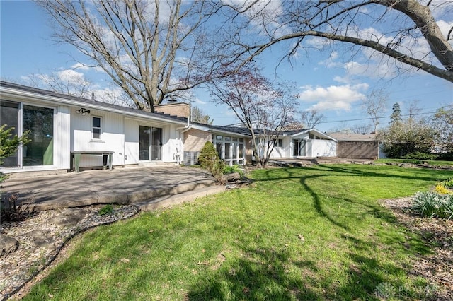 330 Rumson St, Englewood, OH 45322 - view of yard featuring a patio area