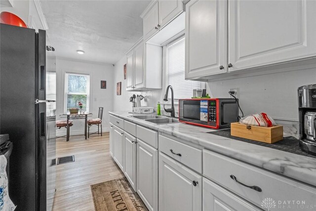 308 Smith St, Dayton, OH 45417 - photo 8