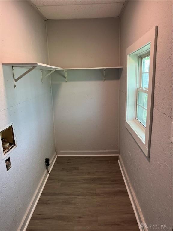 400 S Detroit St, Xenia, OH 45385 - laundry area featuring hookup for a washing machine, dark wood-type flooring, and baseboards