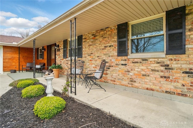 1960 Old Coach Rd, Springfield, OH 45505 - photo 5