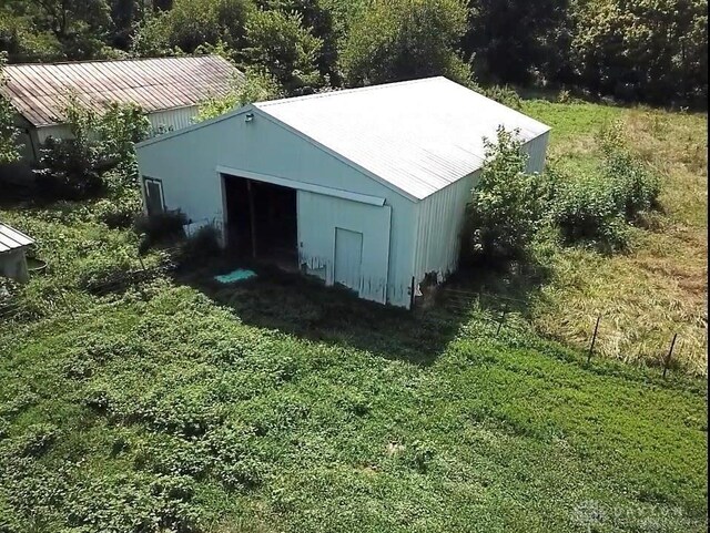 4025 Utica Rd, Clearcreek Twp, OH 45036
