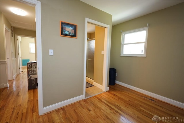 115 Southlake Dr, Dayton, OH 45459 - unfurnished bedroom featuring light wood-type flooring and baseboards