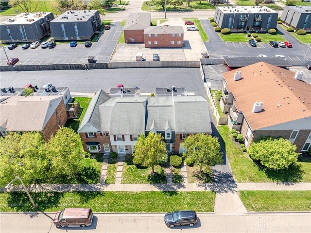 bird's eye view with a residential view