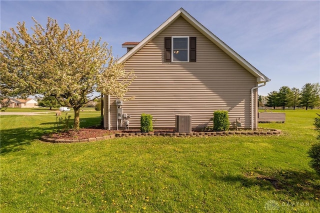 4100 Joshane St, Springfield, OH 45502 - view of property exterior featuring a yard and central air condition unit