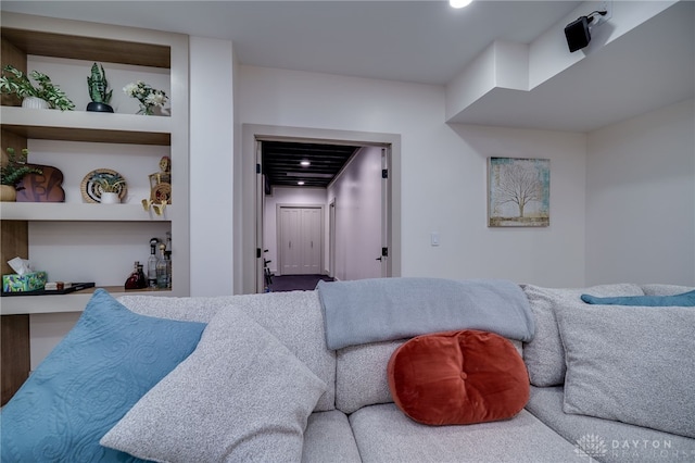 9171 Big Oak Dr, Washington Twp, OH 45458 - living area with recessed lighting
