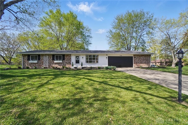 3594 Knollwood Dr, Beavercreek, OH 45432 - photo 2