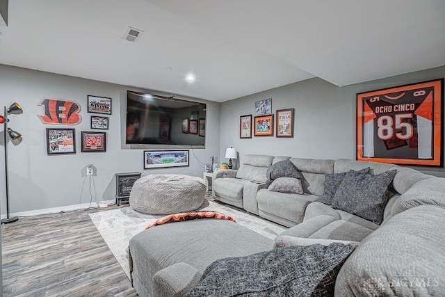 631 Alpine Pl, Trenton, OH 45067 - living area with recessed lighting, wood finished floors, visible vents, and baseboards