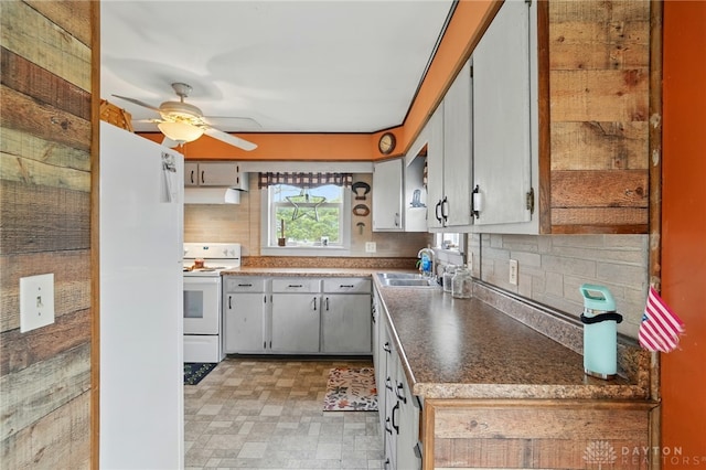 kitchen with decorative backsplash, white electric stove, under cabinet range hood, a sink, and a ceiling fan