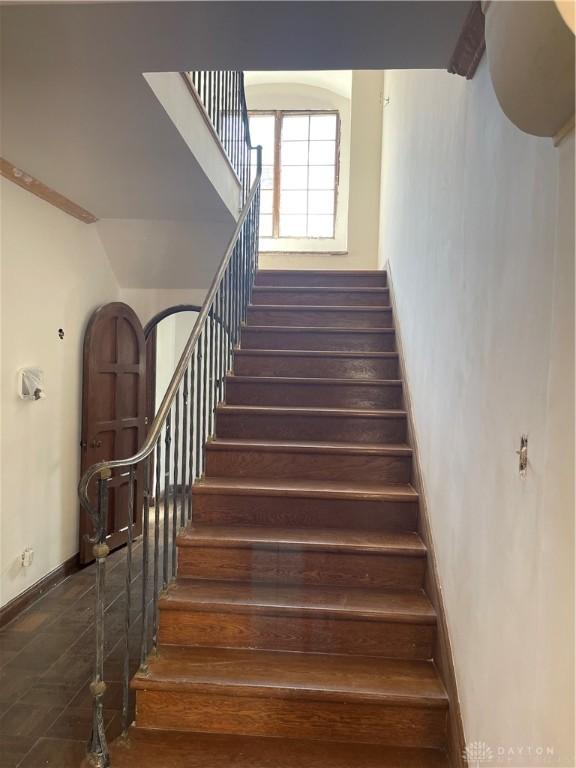 staircase with baseboards