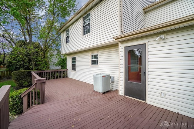 8500 Crestmont Dr, West Chester, OH 45069 - view of wooden terrace