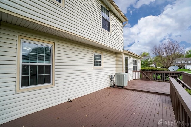 8500 Crestmont Dr, West Chester, OH 45069 - view of deck