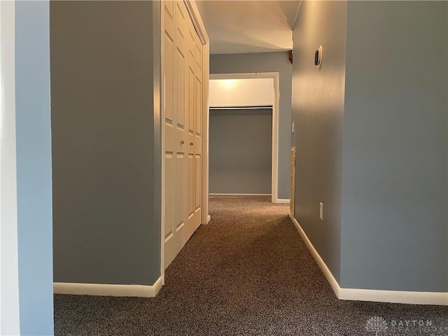 928 Shady Ln, Beavercreek, OH 45434 - corridor with carpet flooring and baseboards