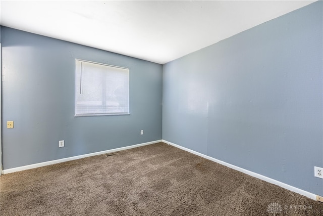 5675 E Coach Dr Unit B, Kettering, OH 45440 - unfurnished room with carpet floors and baseboards