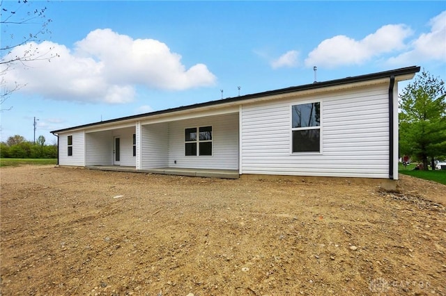 2067 Pine Forest Dr, Miamisburg, OH 45342 - view of rear view of property