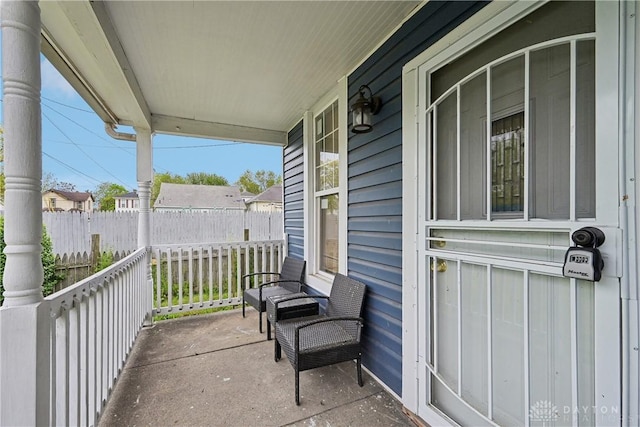 1566 Cora St, Springfield, OH 45503 - view of covered porch