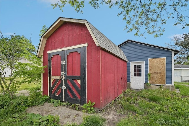 1566 Cora St, Springfield, OH 45503 - view of shed