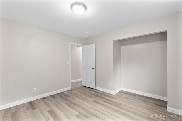 1153 King Richard Pkwy, Dayton, OH 45449 - photo 18