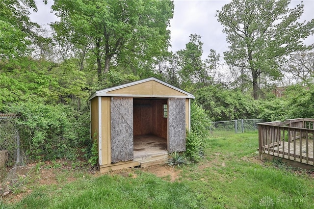 5565 Ehrling Rd, Cincinnati, OH 45227 - view of shed with a fenced backyard