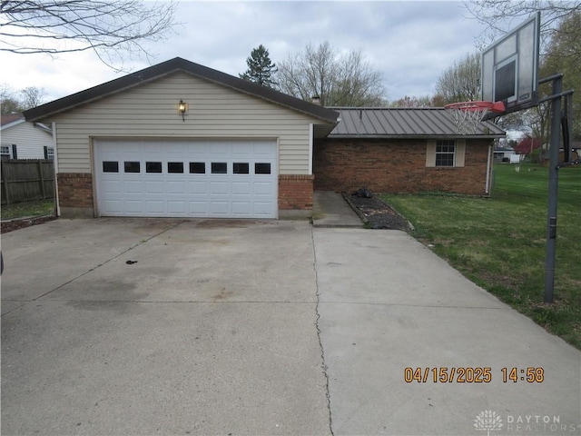 157 Oaksmere St, Springfield, OH 45503 - photo 1