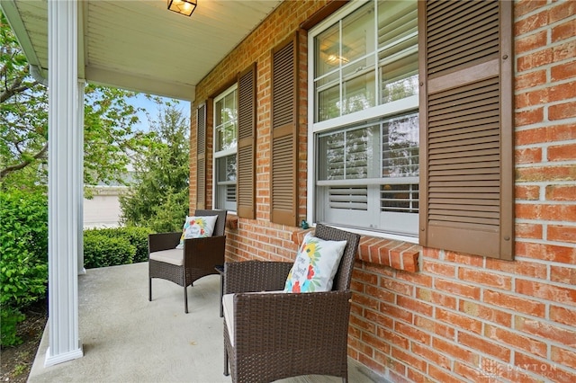 view of patio featuring covered porch