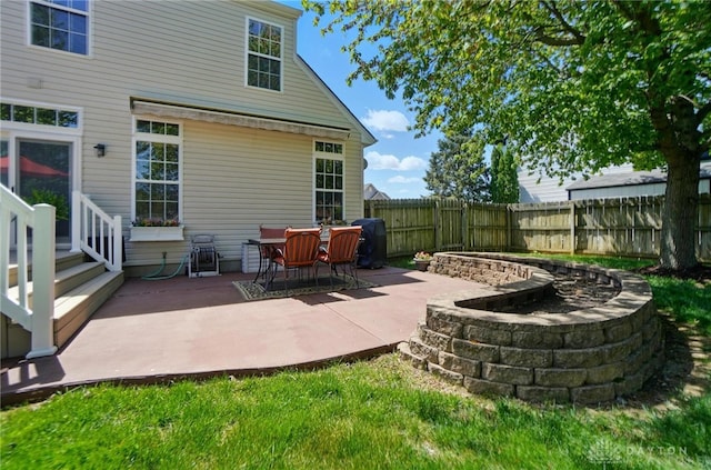 view of patio featuring a fenced backyard