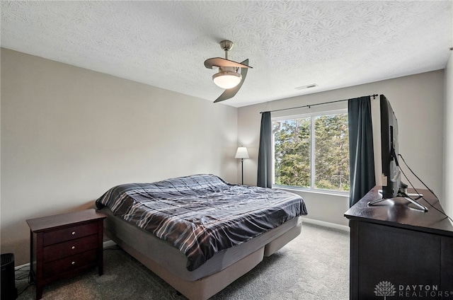 1304 Shadowood Trl, Maineville, OH 45039 - bedroom featuring carpet, a textured ceiling, visible vents, and a ceiling fan