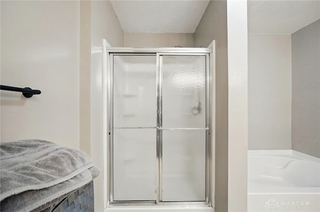 1304 Shadowood Trl, Maineville, OH 45039 - full bath featuring a garden tub and a stall shower