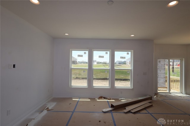2014 Glen Valley Dr Unit 218, Washington Twp, OH 45458 - empty room with recessed lighting