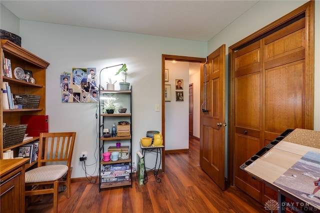 717 Walden Way, Dayton, OH 45440 - interior space featuring baseboards, dark wood-style floors, and a closet
