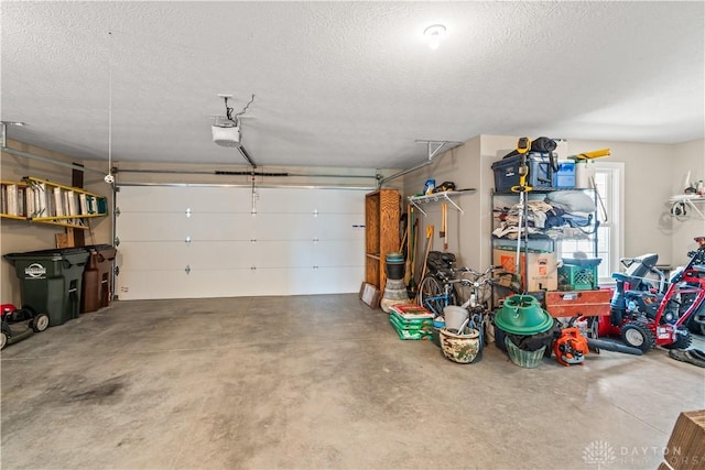 838 W Bentley Cir, Troy, OH 45373 - garage with a garage door opener