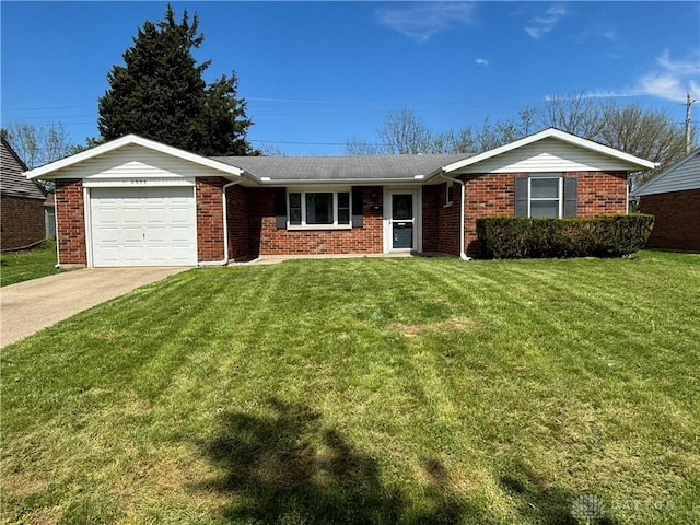 single story home with an attached garage, driveway, a front lawn, and brick siding