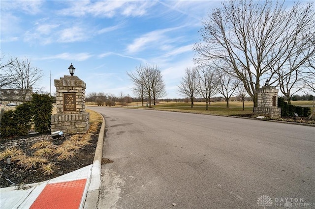 835 Vintage Green Way, Centerville, OH 45458 - view of asphalt street featuring curbs and street lights