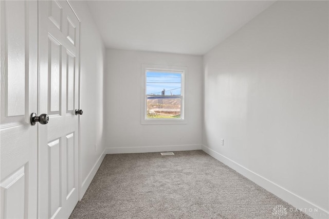 149 Poe Ln, Xenia, OH 45385 - carpeted empty room featuring baseboards and visible vents