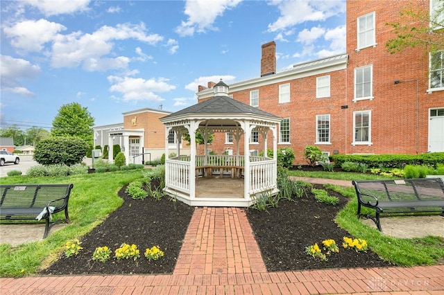12 N Water St, Lebanon, OH 45036 - surrounding community featuring a gazebo