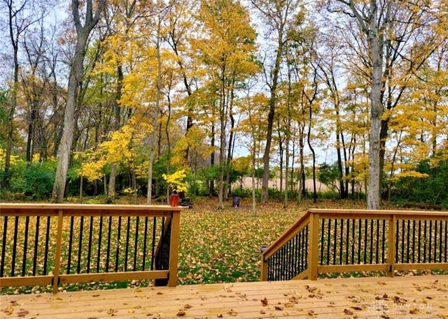 2187 Hamilton Rd, Lebanon, OH 45036 - view of deck