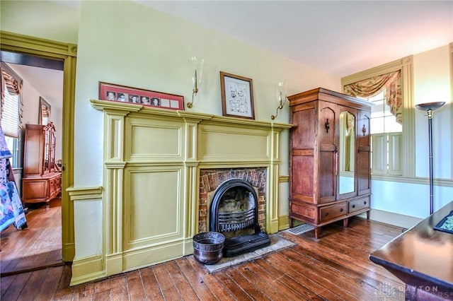 living room featuring hardwood / wood-style floors