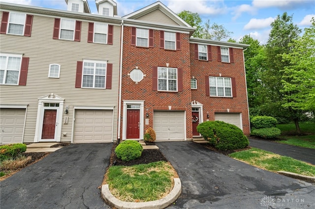 4266 Straight Arrow Rd, Beavercreek, OH 45430 - multi unit property with brick siding and driveway