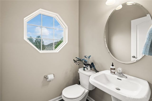 4266 Straight Arrow Rd, Beavercreek, OH 45430 - bathroom with a sink and toilet