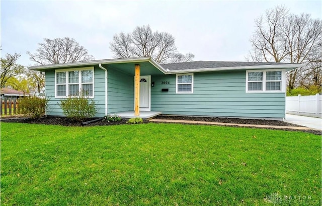 2004 N Reardon Dr, Dayton, OH 45420 - ranch-style house with fence and a front lawn