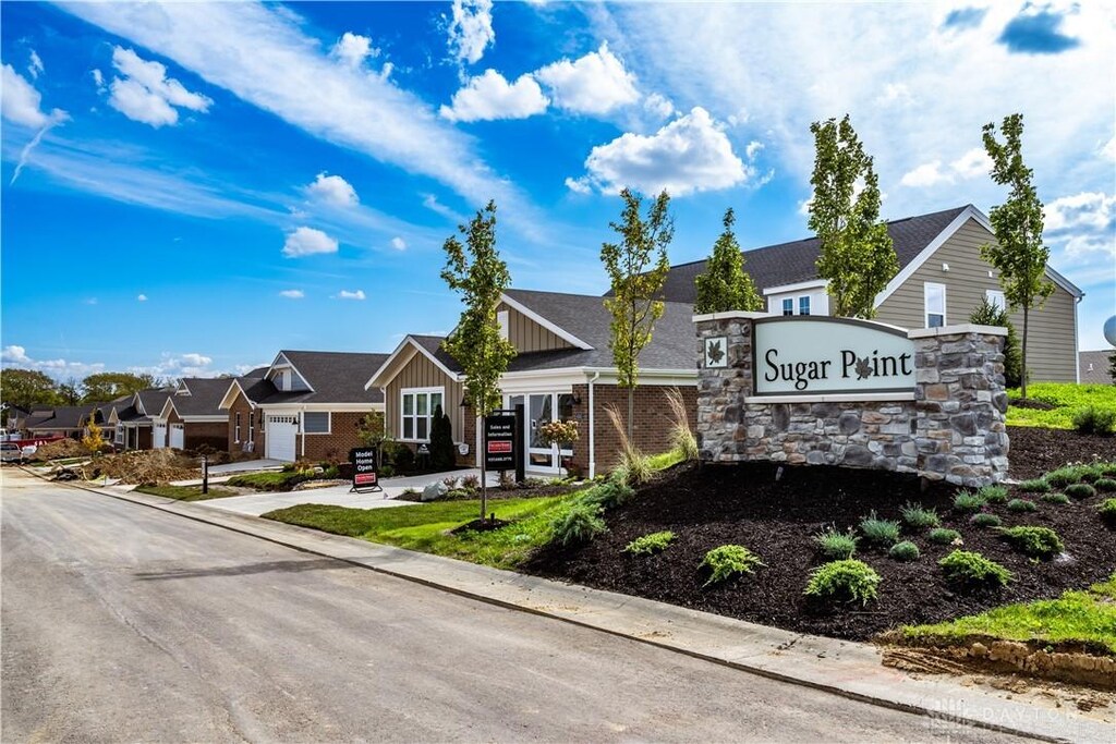 4206 N Golden Clove Bnd Unit 55-303, Sugarcreek Township, OH 45459 - community / neighborhood sign with a residential view