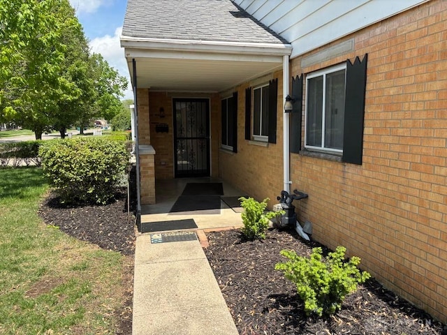 5048 Pensacola Blvd, Moraine, OH 45439 - photo 2