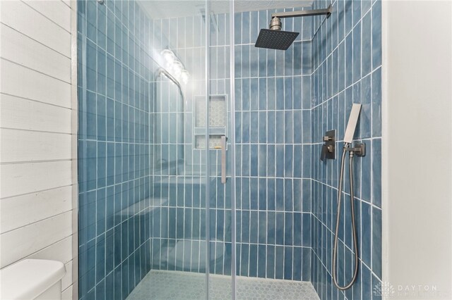 784 Marshall Dr, Xenia, OH 45385 - bathroom with toilet and a stall shower