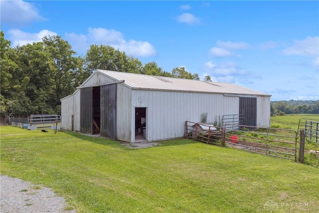 1572 State Route 380, Wilmington, OH 45177 - view of pole building featuring a lawn and fence