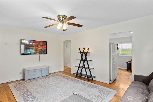 226 E Circle Dr, Dayton, OH 45449 - photo 9
